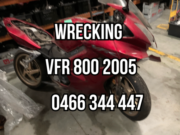 HONDA VFR 800 2007 FLYWHEEL ROTOR   VFR800 WRECKING BIKE