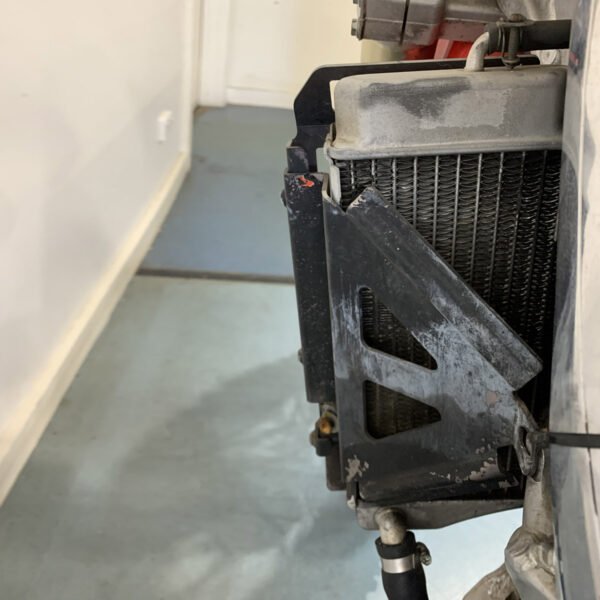 Honda CRF450R 2009 LHS LEFT RADIATOR - Image 2